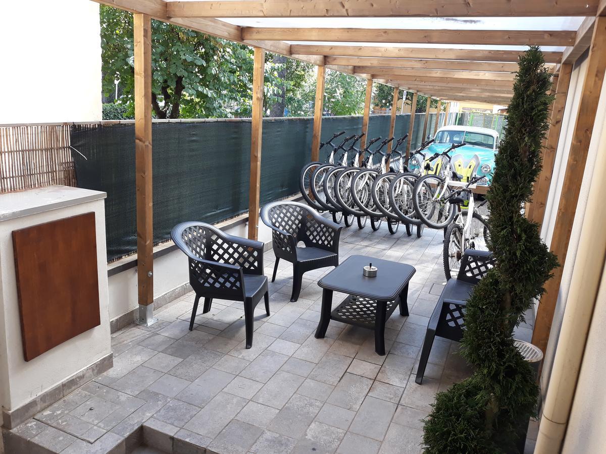 Anda E Rianda Bed & Breakfast Campi Bisenzio Bagian luar foto